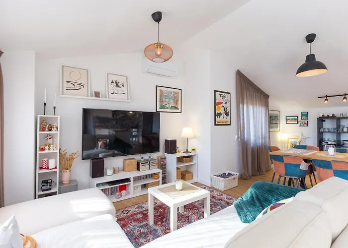 Apartmani Lucija