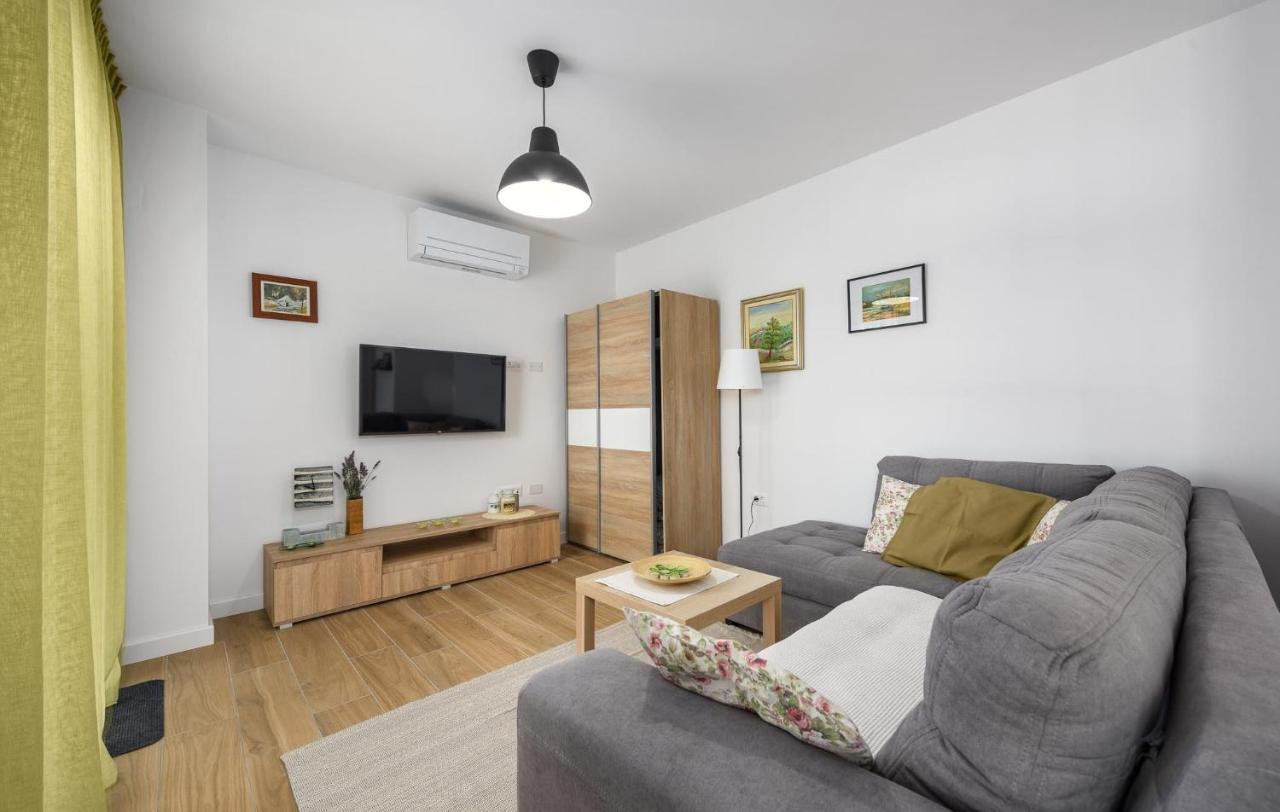 Apartma Lucija